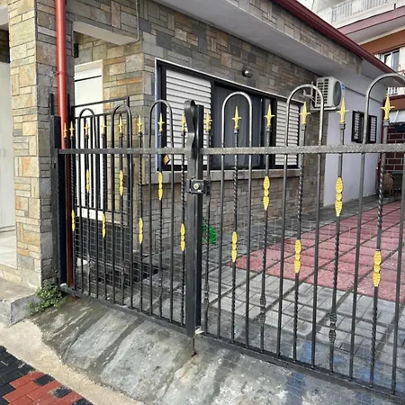 Super Nuova - Private Parking Apartamento Tesalónica